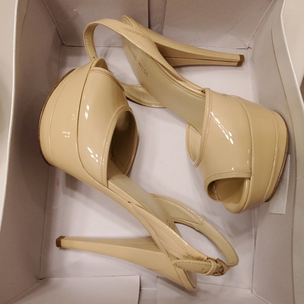 Nine West Nude Platform Heels - Picture 5 of 5